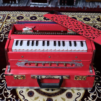 pink traveller mini harmonium
